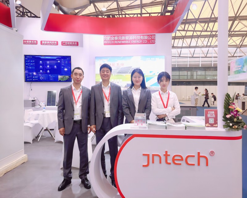 Jntech New Energy fait ses débuts au Shanghai SNEC 2023 avec plusieurs nouveaux produits